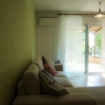 Cozy Nest Case de vacanță